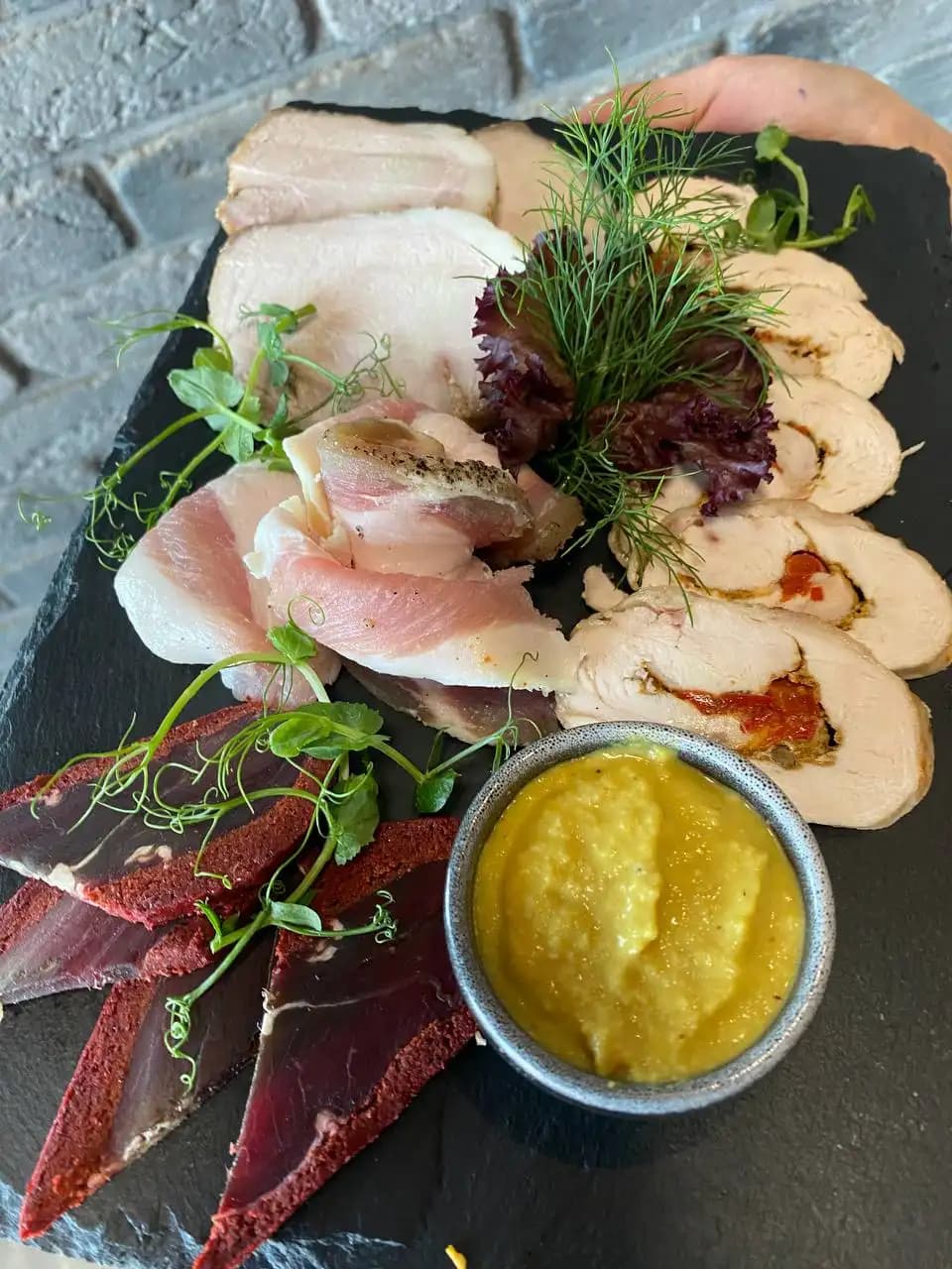 Мясная тарелка